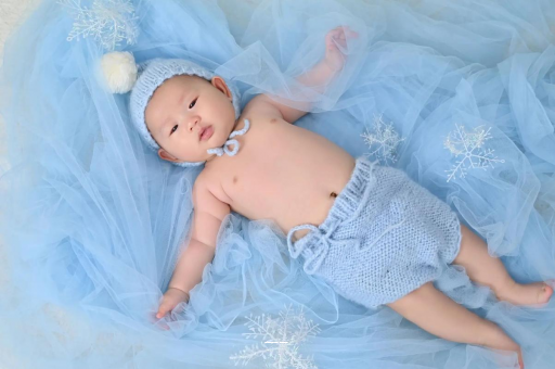 滁州宝宝从床上掉下来 滁州宝宝从床上掉下来